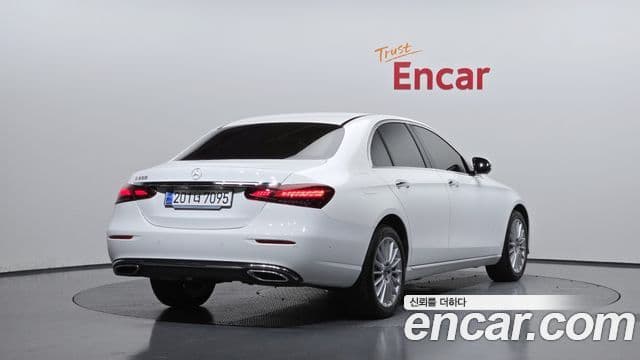 Mercedes-Benz E-класс W213 Exclusive, 2023 2