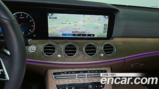 Mercedes-Benz E-класс W213 Exclusive, 2023 16