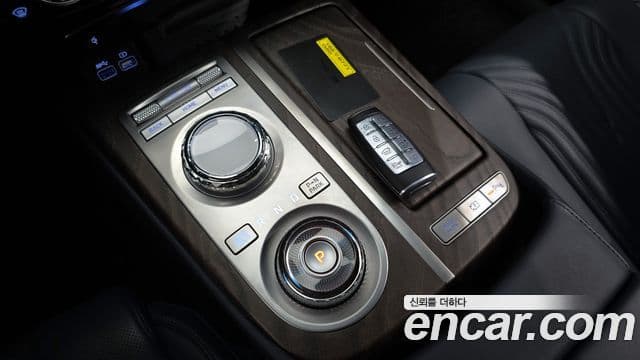 Genesis G80 (RG3) бензин 2.5 турбо AWD, 2023 9