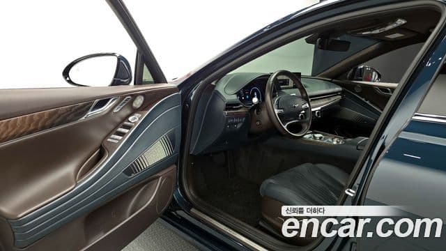 Genesis G80 (RG3) бензин 2.5 турбо AWD, 2023 11