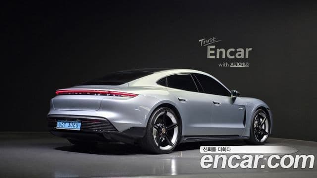 Porsche 타이칸 турбо, 2021 2
