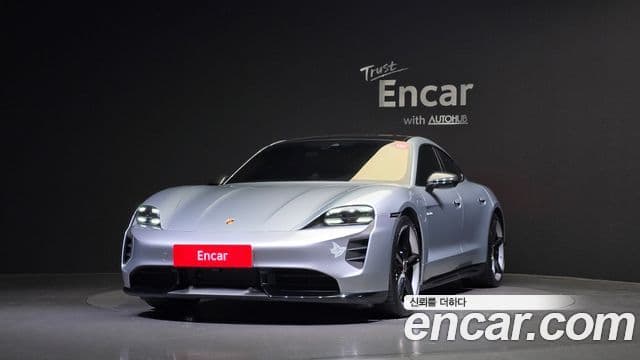 Porsche 타이칸 турбо, 2021 3