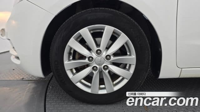 Kia K3 Trendy, 2013 все фото