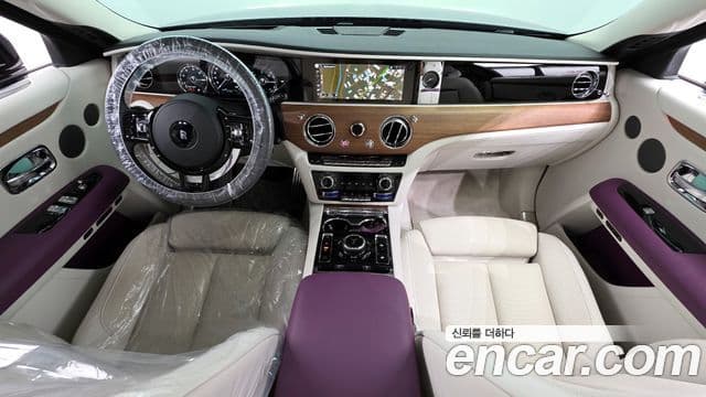 Rolls-Royce 고스트 2세대, 2023 7