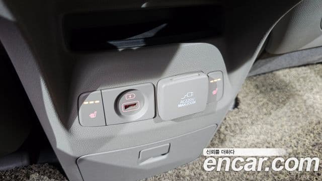 Kia The / новый New Carnival Special, 2019 16