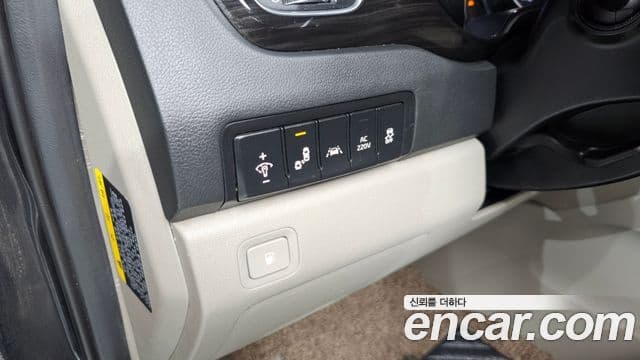 Kia The / новый New Carnival Special, 2019 19