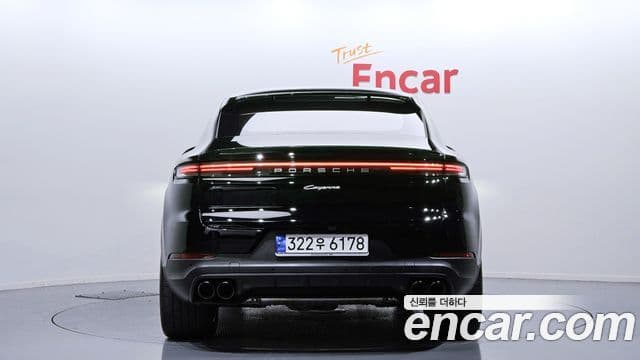 Porsche Cayenne (PO536) 3.0 купе, 2024 4