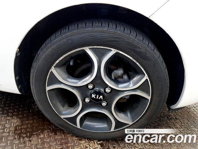 Kia All New Morning Luxury, 2012 все фото