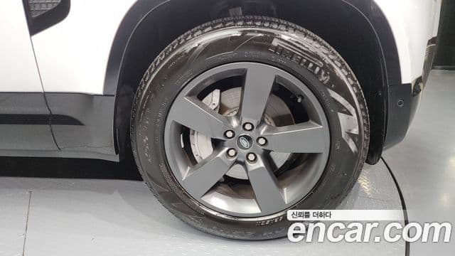 Land Rover Defender (L663) 130 D300 X-Dynamic HSE, 2024 все фото