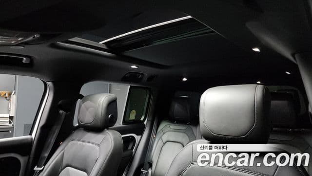 Land Rover Defender (L663) 130 D300 X-Dynamic HSE, 2024 18