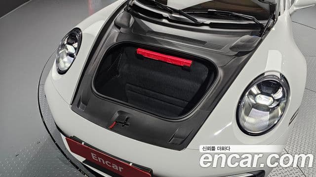 Porsche 911 (992) Carrera 4S кабриолет, 2024 19