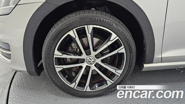 Volkswagen Гольф 7세대 Premium, 2016 все фото