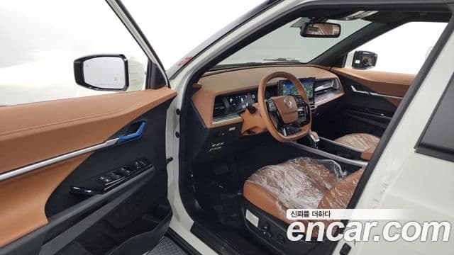 KG모빌리티(SsangYong) Torres T7, 2024 10