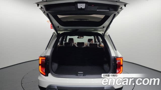 KG모빌리티(SsangYong) Torres T7, 2024 20