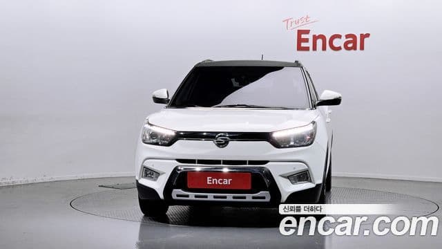 KG모빌리티(SsangYong) Tivoli топовая версия, 2015 3