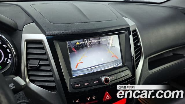 KG모빌리티(SsangYong) Tivoli топовая версия, 2015 18