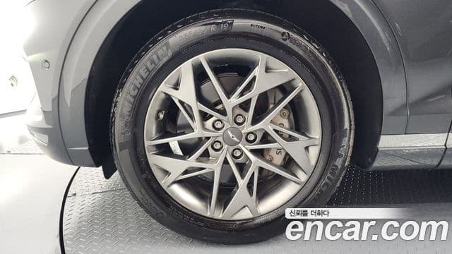 Genesis GV70, 2023 все фото