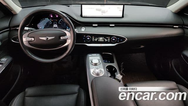 Genesis GV70, 2023 7