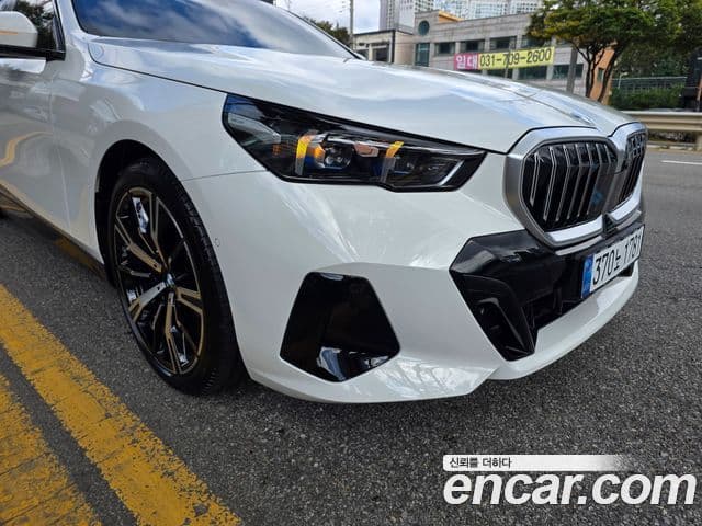 BMW 5시리즈 (G60) 530i xDrive M Sport, 2026 1