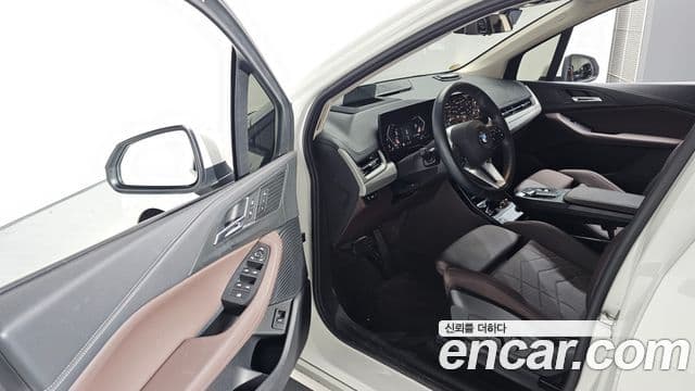 BMW 2시리즈 active 투어러 (U06) 220i Advantage, 2024 11