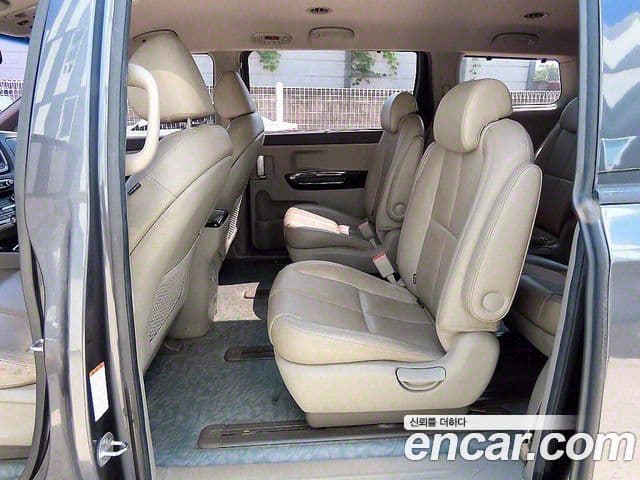 Kia All New Carnival Noblesse, 2015 6