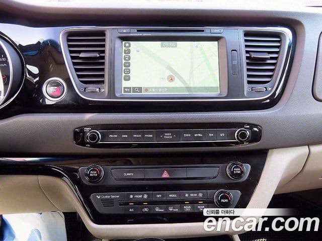 Kia All New Carnival Noblesse, 2015 12