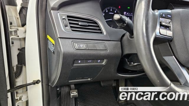 Hyundai LF Sonata 1.6 турбо Smart, 2016 16