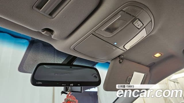 Hyundai LF Sonata 1.6 турбо Smart, 2016 17