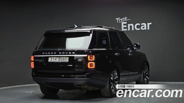 Land Rover Range Rover 4세대 4.4 SDV8 Vogue SE дизель, 2018 2