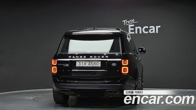 Land Rover Range Rover 4세대 4.4 SDV8 Vogue SE дизель, 2018 4