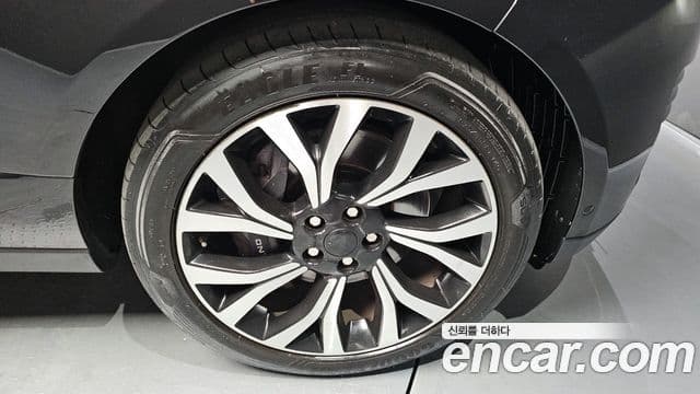 Land Rover Range Rover 4세대 4.4 SDV8 Vogue SE дизель, 2018 все фото