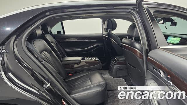 Genesis EQ900 Luxury, 2018 12