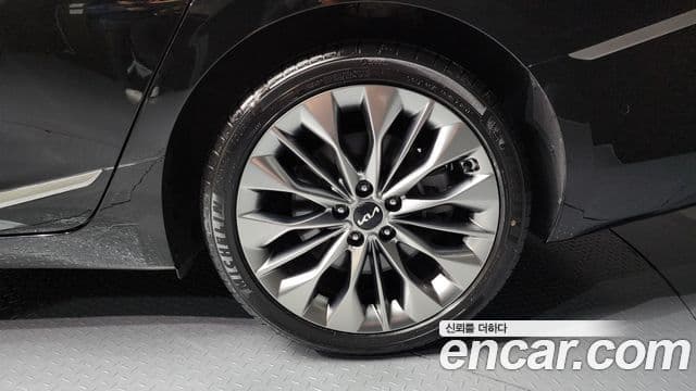 Kia K8 Platinum, 2022 все фото