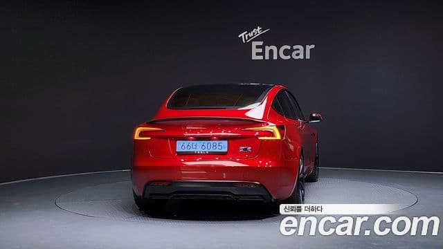 Tesla модель 3 performance AWD, 2025 4