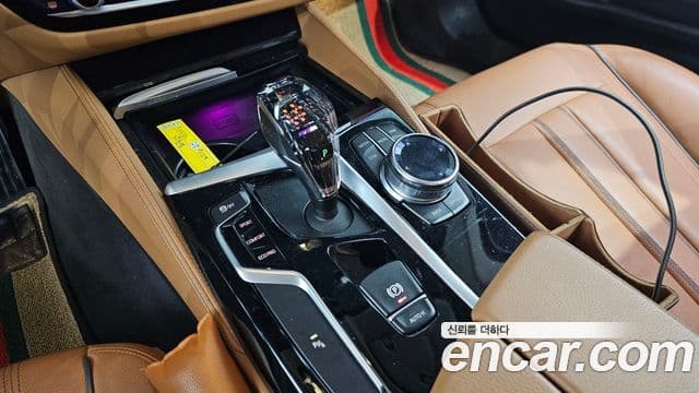 BMW 5시리즈 (G30) 520d Luxury Special Edition, 2018 9