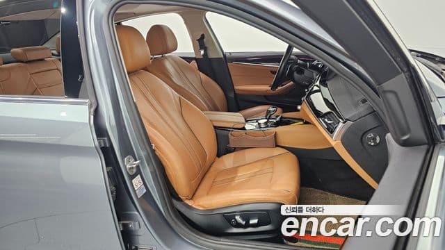 BMW 5시리즈 (G30) 520d Luxury Special Edition, 2018 11