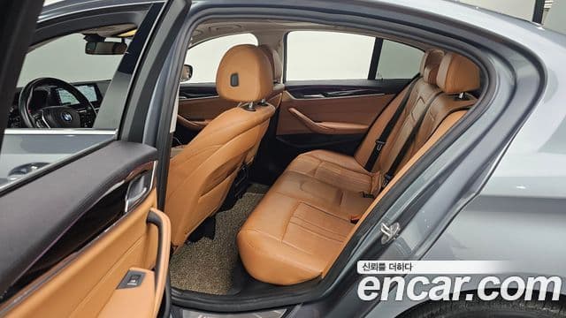 BMW 5시리즈 (G30) 520d Luxury Special Edition, 2018 12