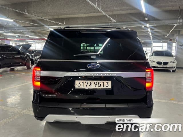 Ford 익스페디션 7인승, 2021 6