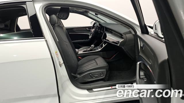 Audi A6 (C8), 2020 11