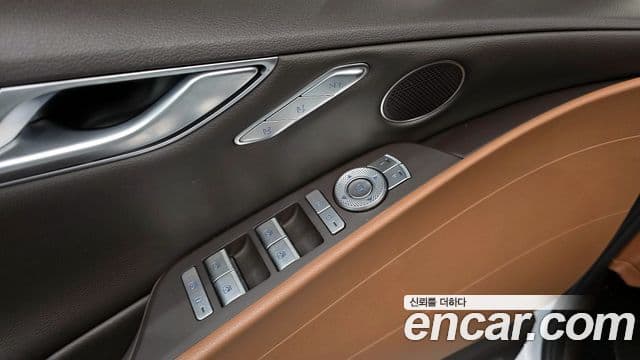 Genesis G80 (RG3) бензин 2.5 турбо 2WD, 2022 11