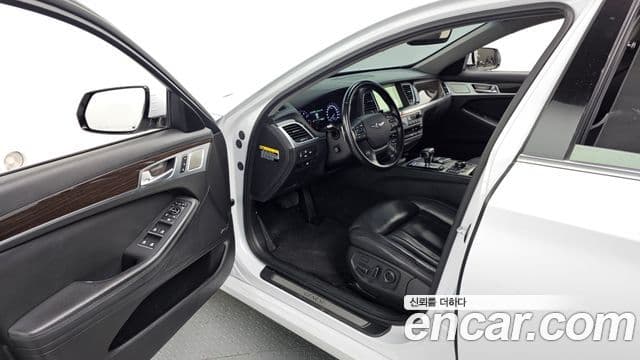 Genesis G80 Premium Luxury, 2017 10