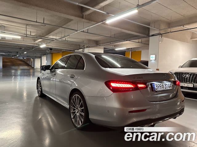 Mercedes-Benz E-класс W213 AMG Line, 2022 все фото