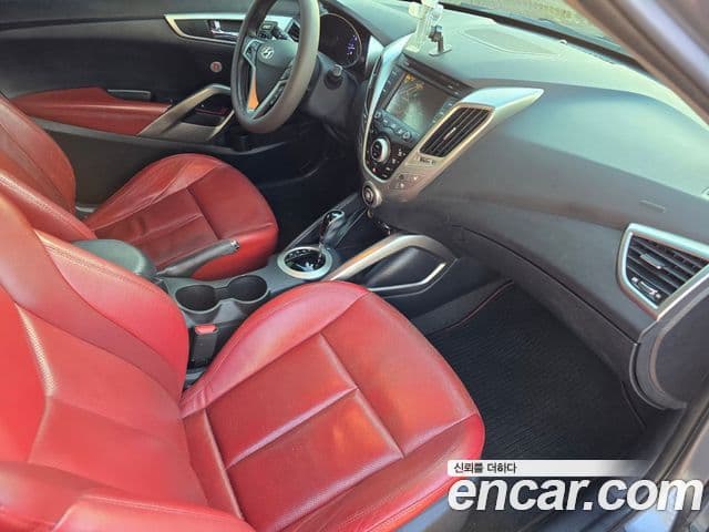 Hyundai Veloster PYL, 2014 11