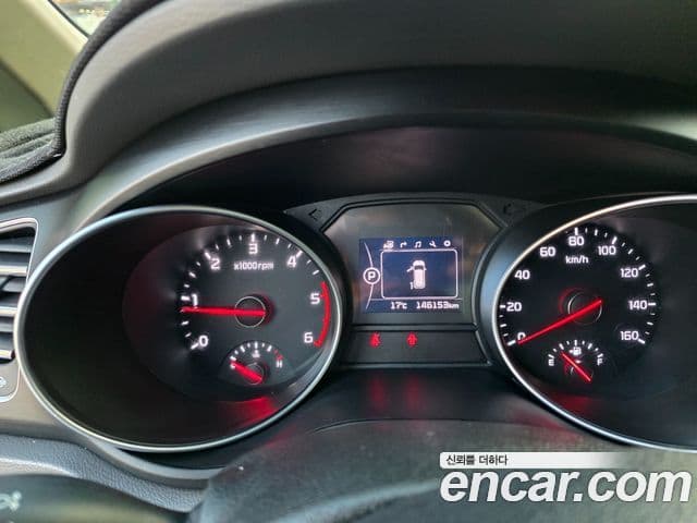 Kia All New Carnival Luxury, 2015 12