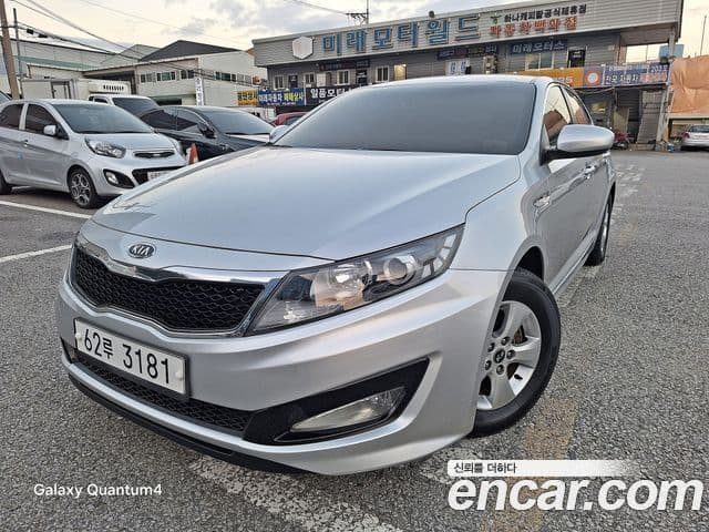 Kia K5 LPI Smart, 2011 1