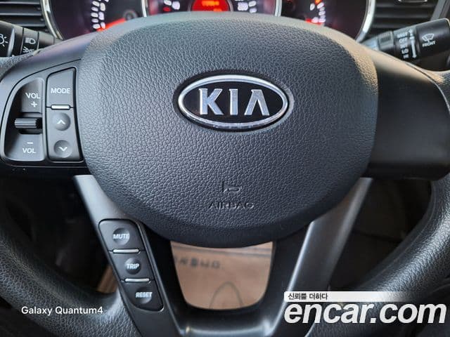 Kia K5 LPI Smart, 2011 13