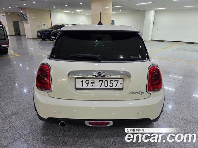 Mini Cooper D 3세대, 2015 4