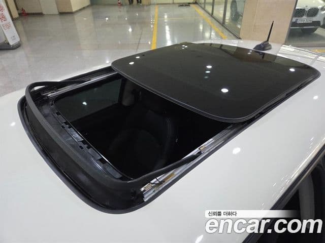 Mini Cooper D 3세대, 2015 17