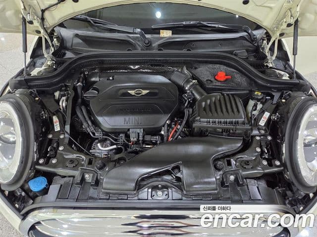 Mini Cooper D 3세대, 2015 18