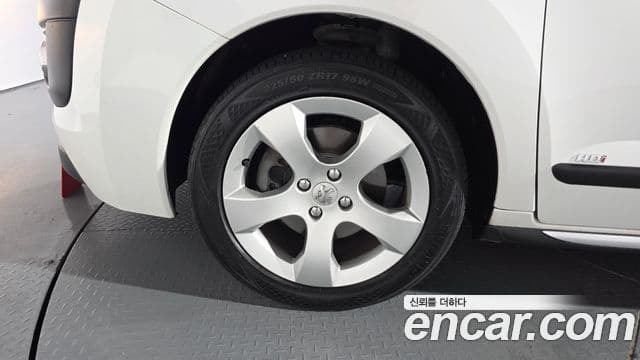 Peugeot 3008 1세대, 2014 все фото